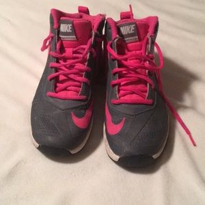 Nike sneakers  (kids) all offers accepted